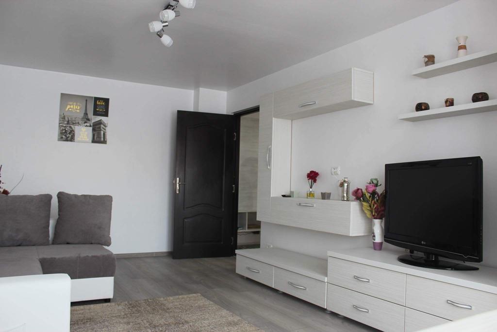 Apartament Anais Călimăneşti Eksteriør billede